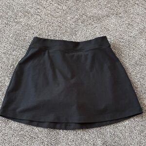 Black Women's Golf/Tenis Skirt Built In Shorts